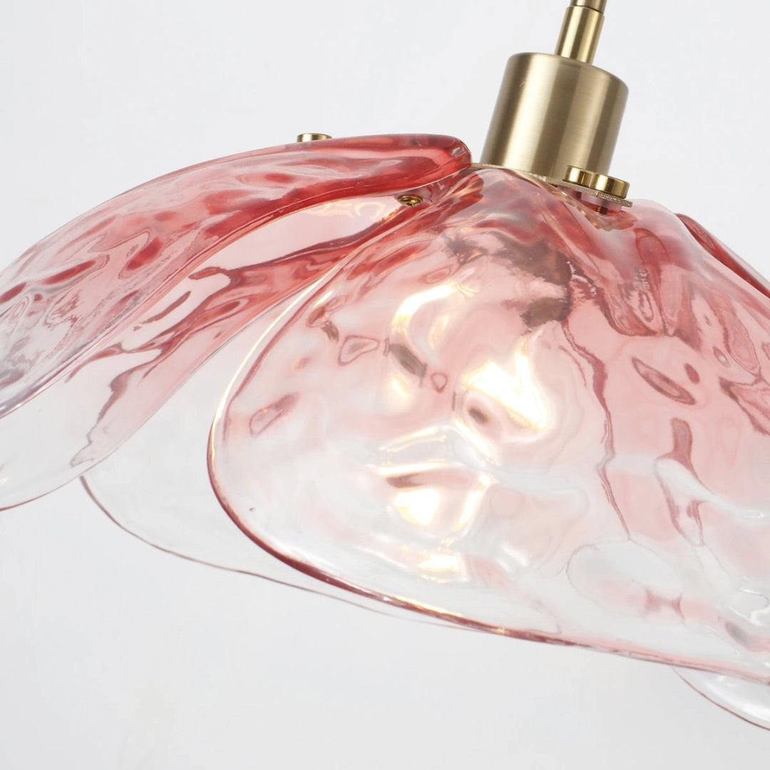 Flora Modern Hammered Petals Glass Pendant Light detail2.webp__PID:a074ec02-6565-45bf-a4cf-779f59a5cf82