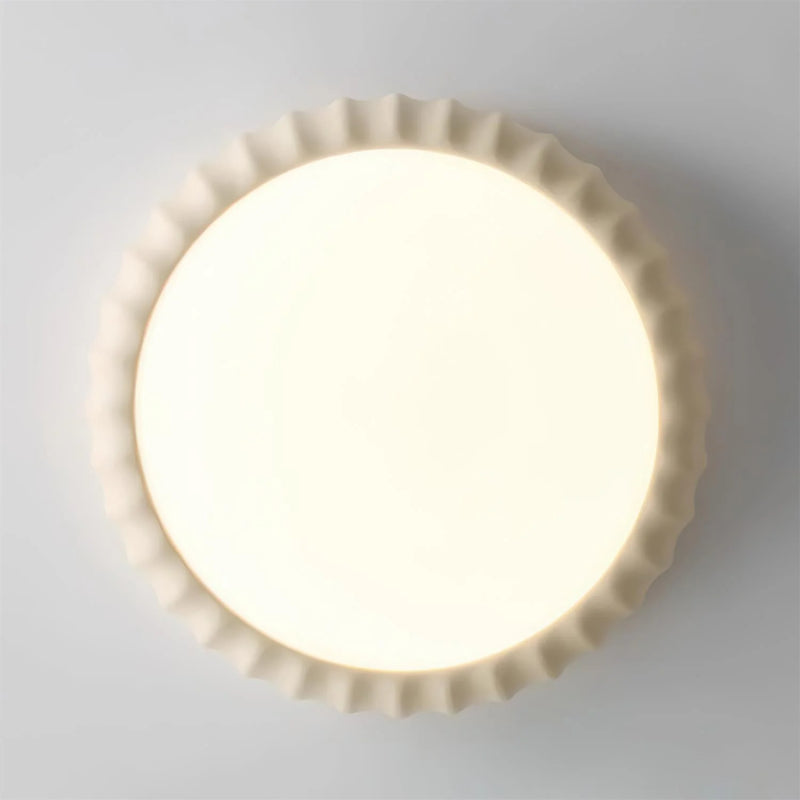 Clara Minimalist Fluted Disk Ceiling Lighting12.webp__PID:34c9fb88-8894-4d0c-82e0-795d64d7ded4