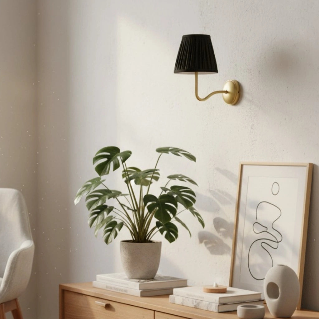 Valkeryn Vintage Linen Cotton Pleated Wall Light4.webp__PID:b9ca6d68-b54e-44d0-b1c8-17e31757fc6e
