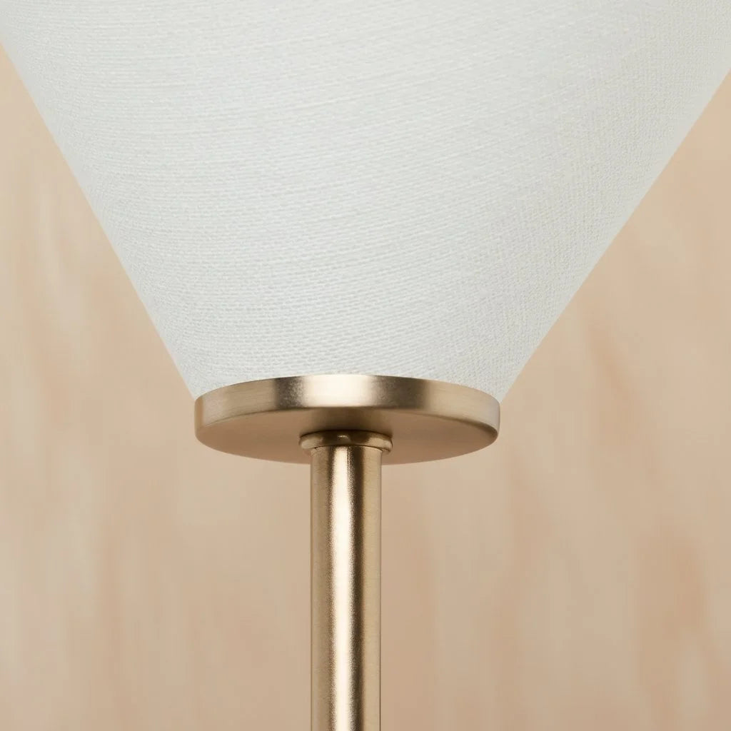 Leo Modern Fabric wall Sconce 5.webp__PID:9cff8e1a-f7ae-49fa-b26d-f08d75df050b