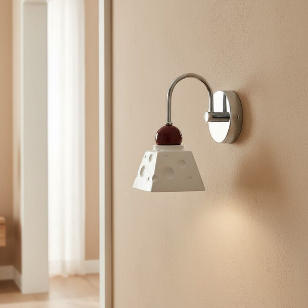 Elmer Modern Alma Cheese Resin Wall Lamp46.webp__PID:17a03264-e3e7-47fd-a392-52e6be045e19