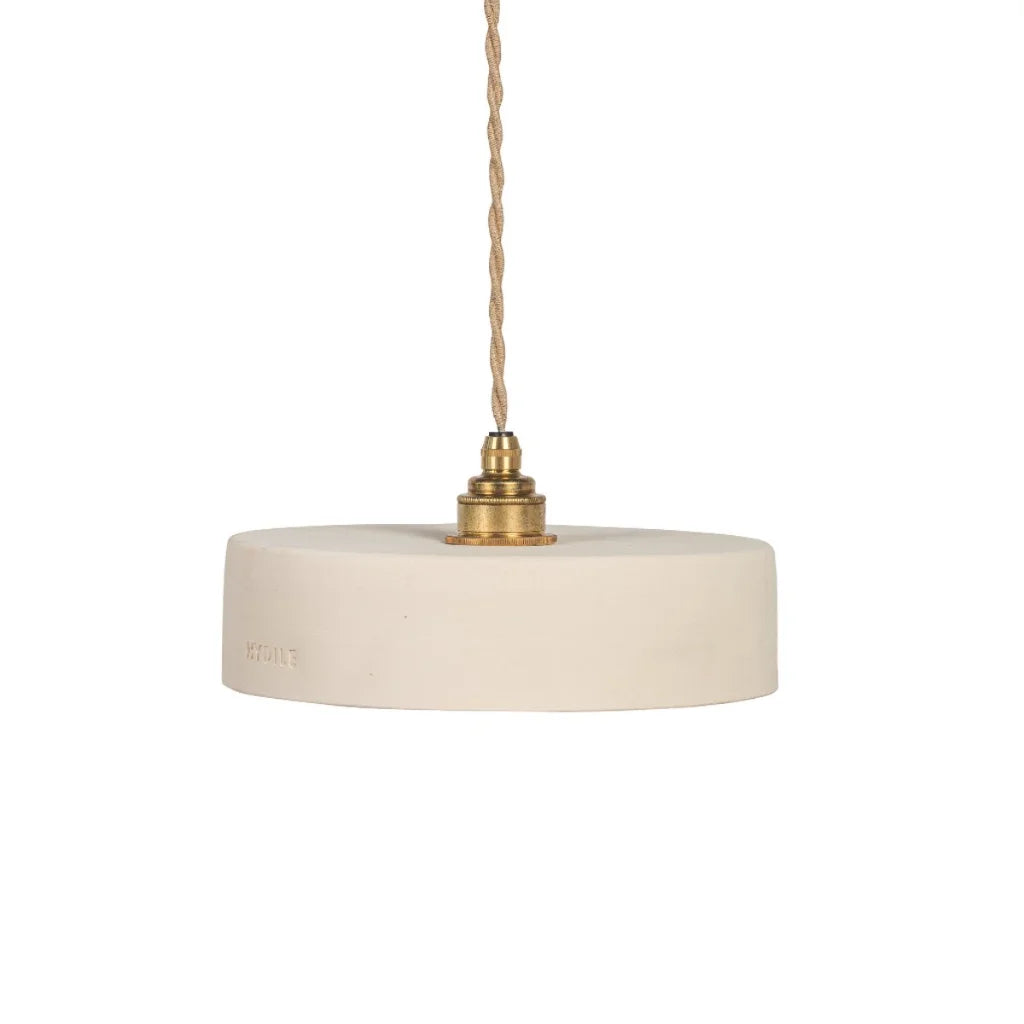 Peregrine Minimalist Ceramic Pendant Lamp (1).webp__PID:46f19e03-77da-412b-84f7-8e1d732e9b62