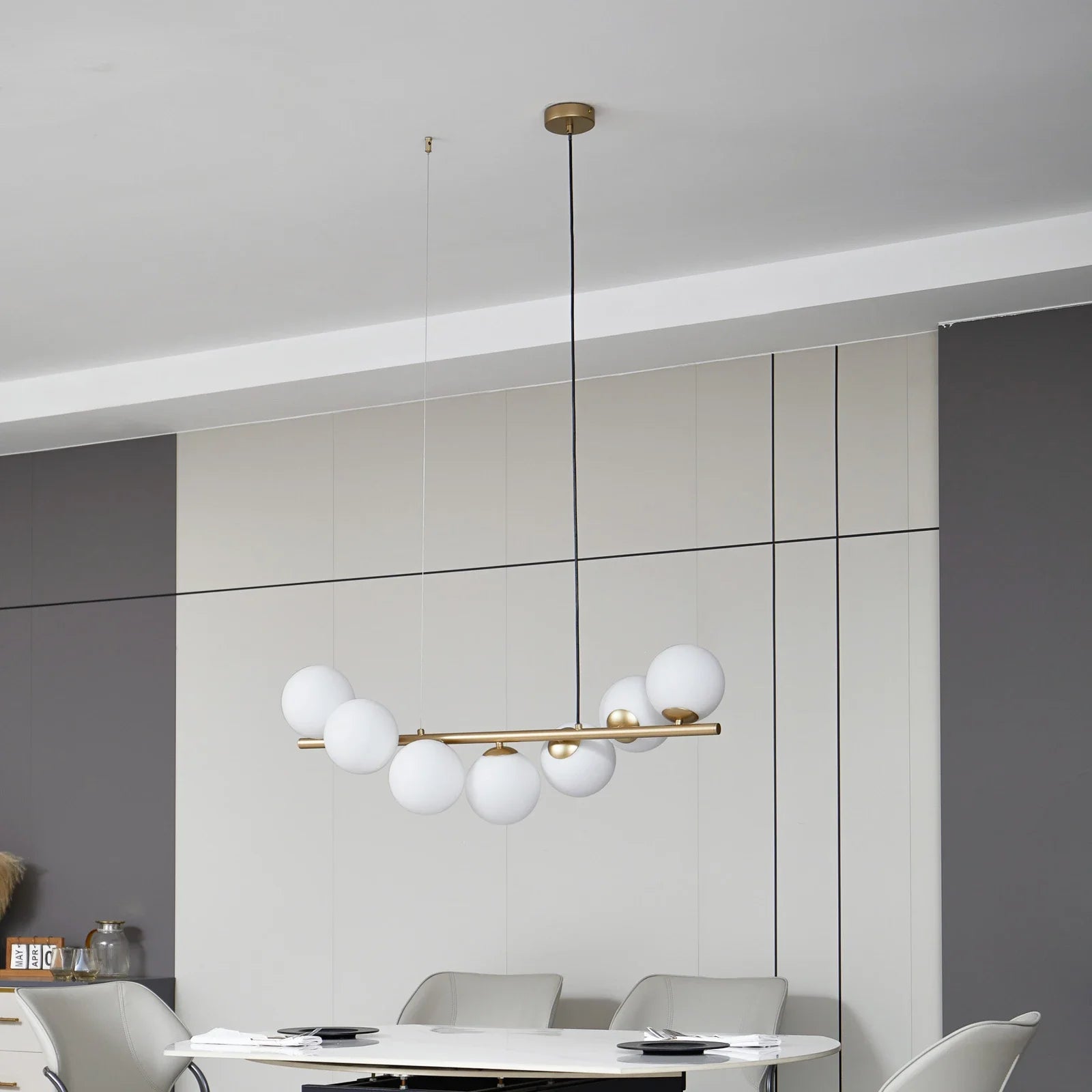 Eve Nordic Glass Sphere Chandelier8.webp__PID:53843705-cdb9-40ed-aa0f-e39aa1ca41ba
