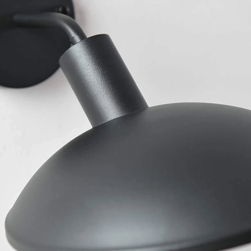 Ethan Minimalist Round Outdoor Metal Wall Sconce13.webp__PID:6498c368-98cd-4760-bf45-0635ea3af38f