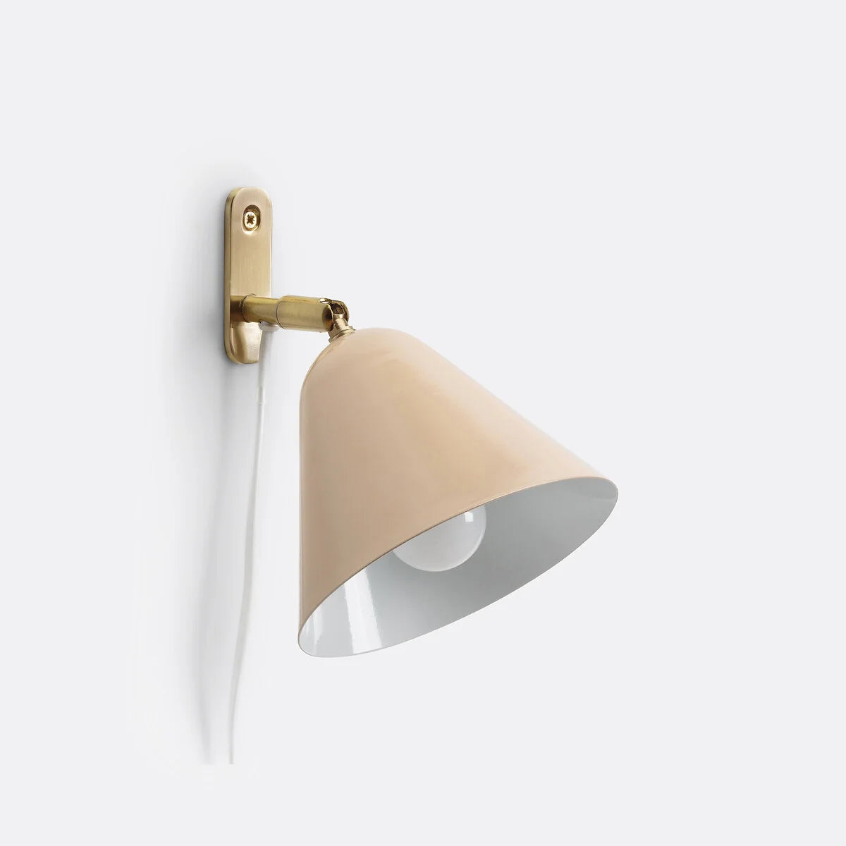 Phrike Modern Minimalist Tapered Metal Wall Sconce (13).webp__PID:11187f1c-ab62-401a-85ad-e82d5e75b089
