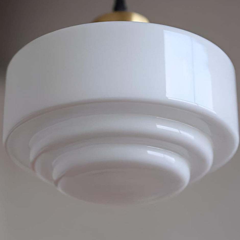 Orion Vintage Milk Glass Pendant Light detail2.webp__PID:465ab9ca-0ec3-4840-9704-2efa2a757ae5