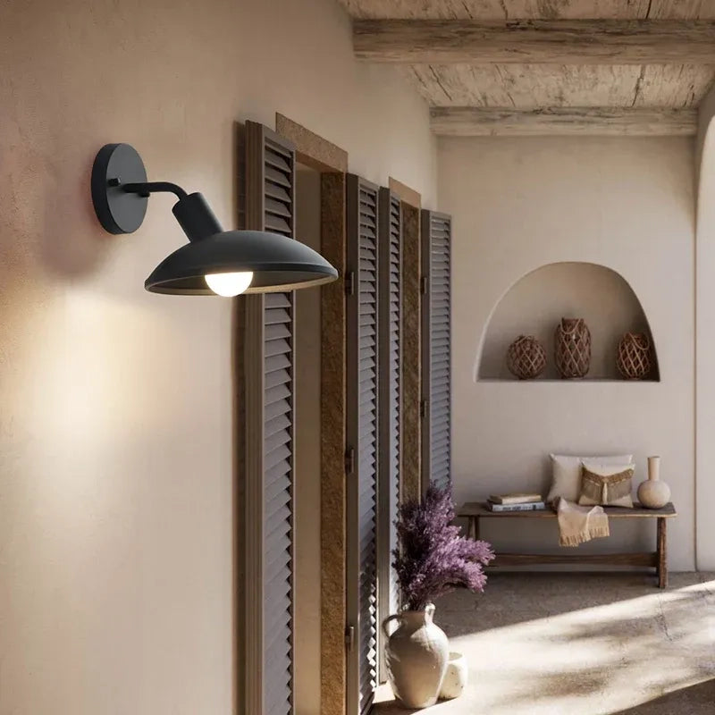 Ethan Minimalist Round Outdoor Metal Wall Sconce4.webp__PID:cd21de26-23a6-4a9c-8264-98c36898cdf7