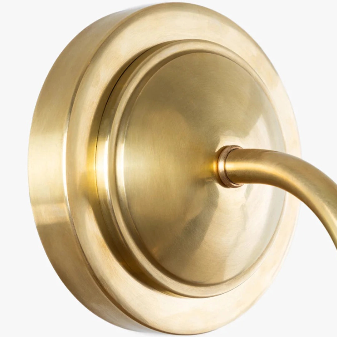 Augusta Vintage Brass Pleated Linen Wall Sconce detail2.webp__PID:0fa3f71b-69ca-4bd3-bd70-f13cec6e5e10