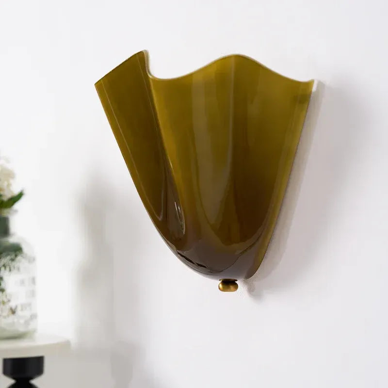 Sheryl Modern Seashell Glass Wall Light4.webp__PID:c84a7f11-2983-49c0-b358-48718de185c9