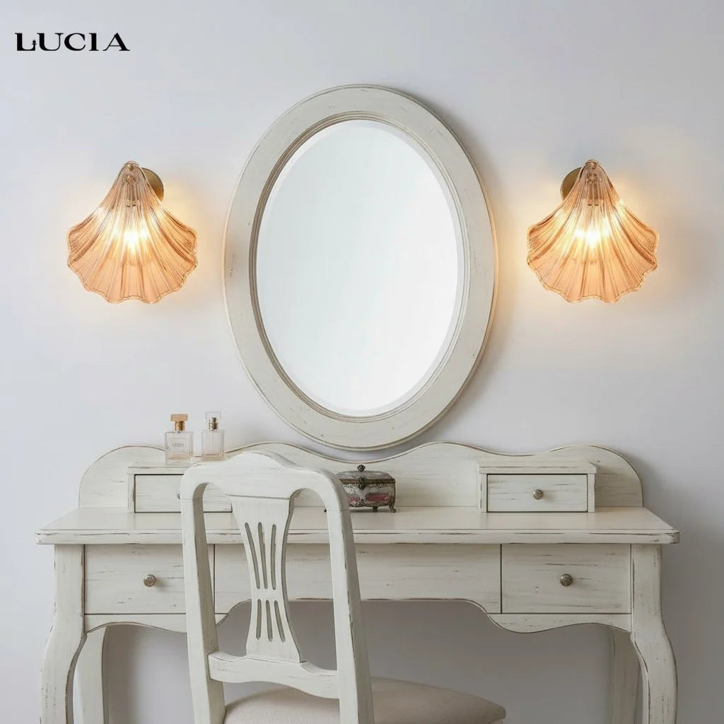 Rheia Modern Creative Shell Glass Wall Sconce (12).webp__PID:0c0111b8-2c7f-4eb6-8793-4df40c7a425c