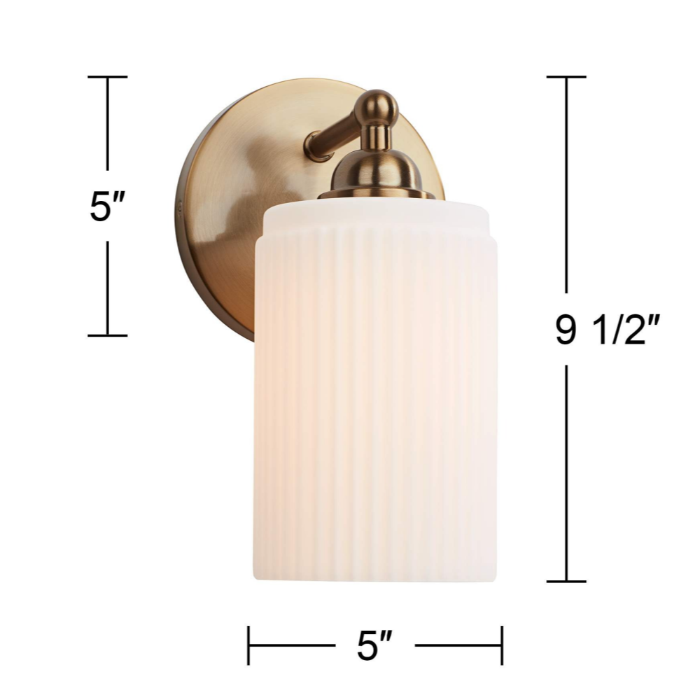 Amelia Vintage Wandleuchte aus geripptem Messingglas 5.webp__PID:54da6375-efaa-4d34-9223-5107375f3ef7