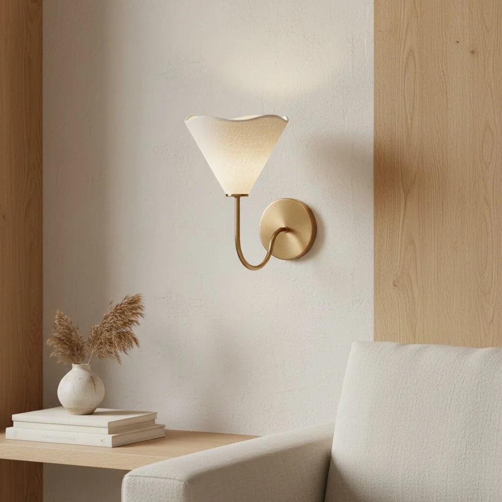 Leo Modern Fabric wall Sconce 7.webp__PID:ff8e1af7-ae09-4a32-adf0-8d75df050bb7