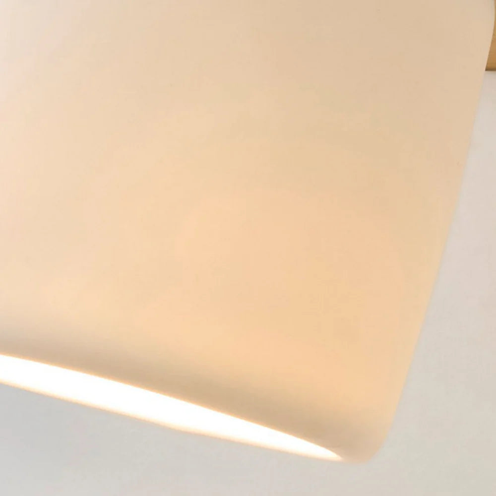 Modern Elegant Porcelain Wall Sconce 10.webp__PID:256aea8e-2ab1-4c2c-97f8-67d7244d7e4d