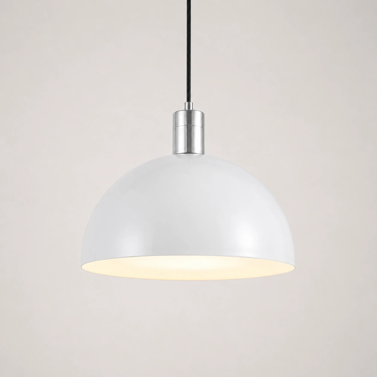 finition pendentif rond en forme de dôme blanc