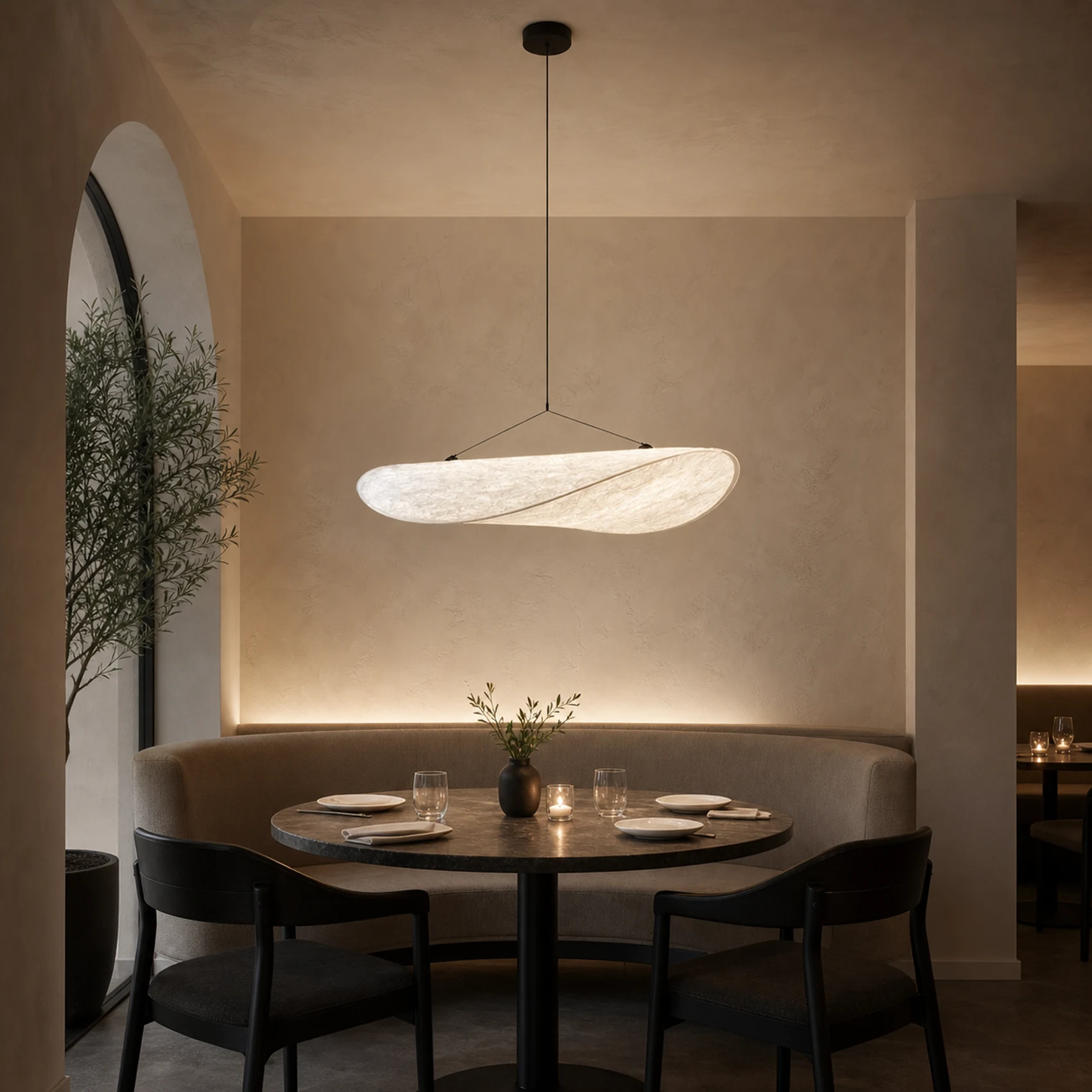 Escena generada de una cabina de restaurante con lámpara colgante Sivelle