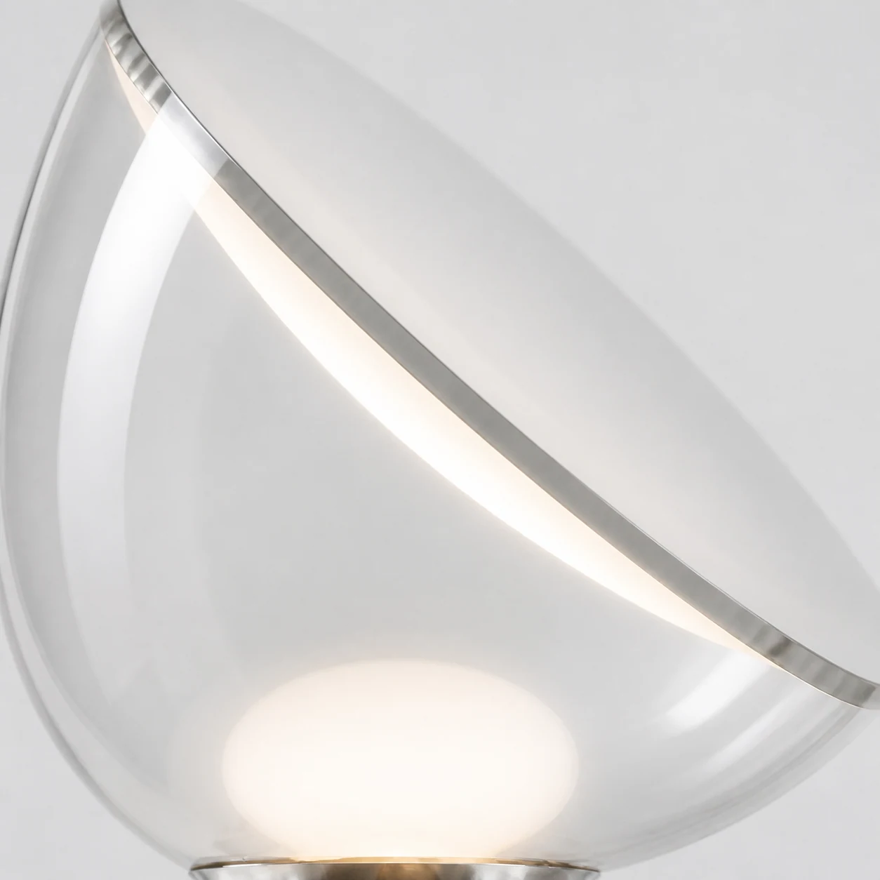 detail-01-clear-glass
