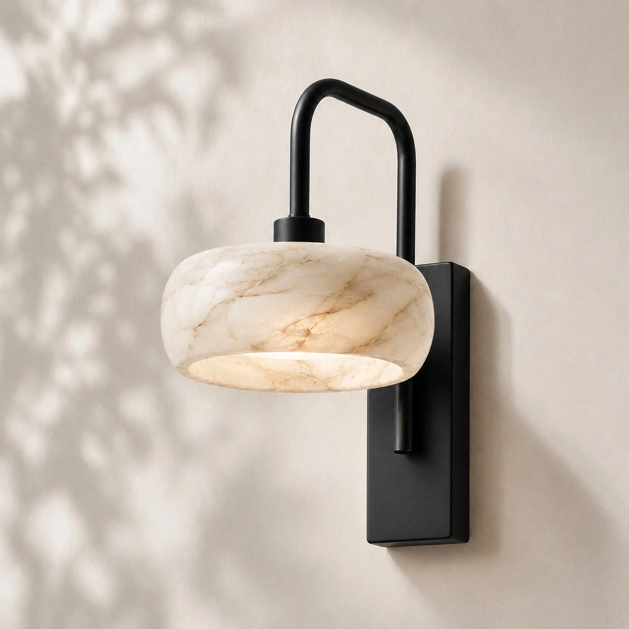 Alabaster / Metal · off