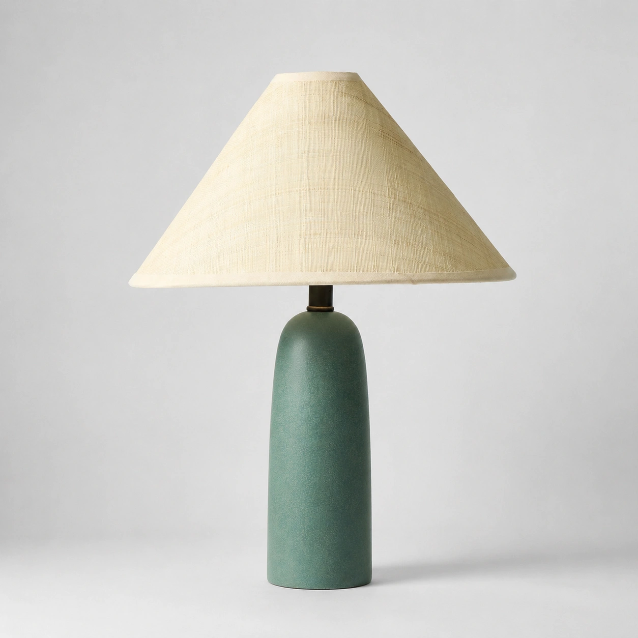 Green / 23 in Pierre table lamp