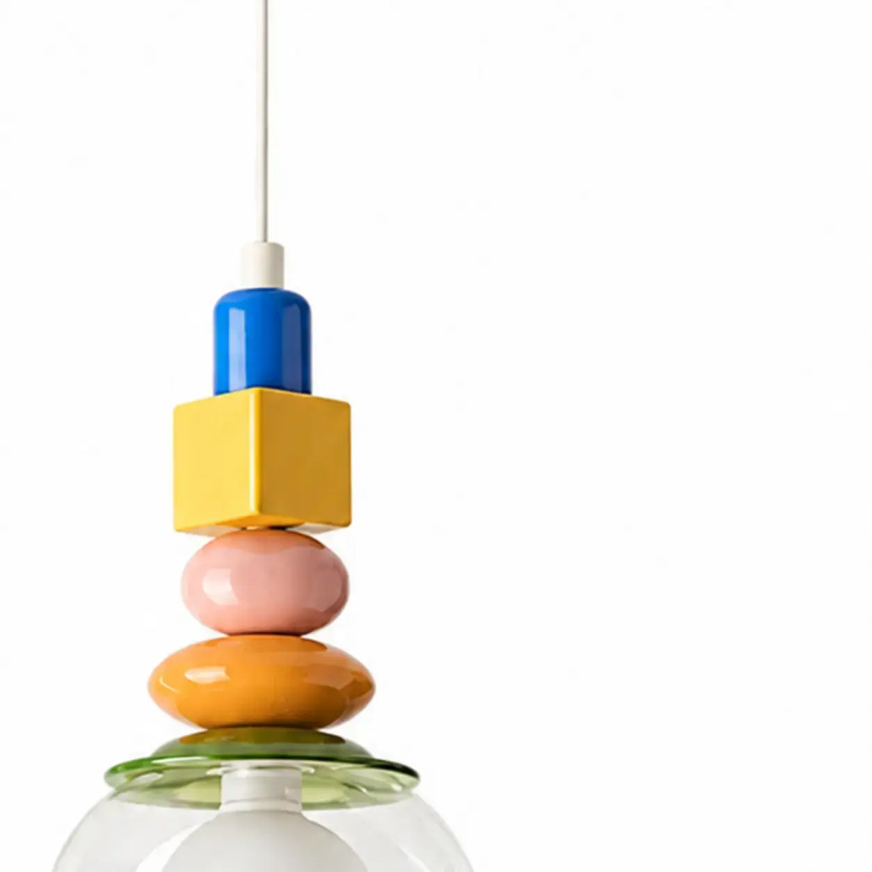 Stacked colourblock metal elements