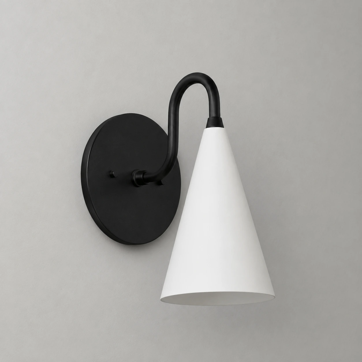 sku_white-black_off