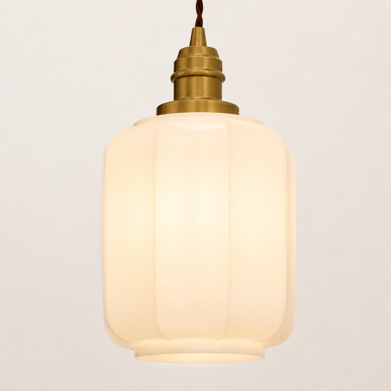 Soft diffused illumination detail