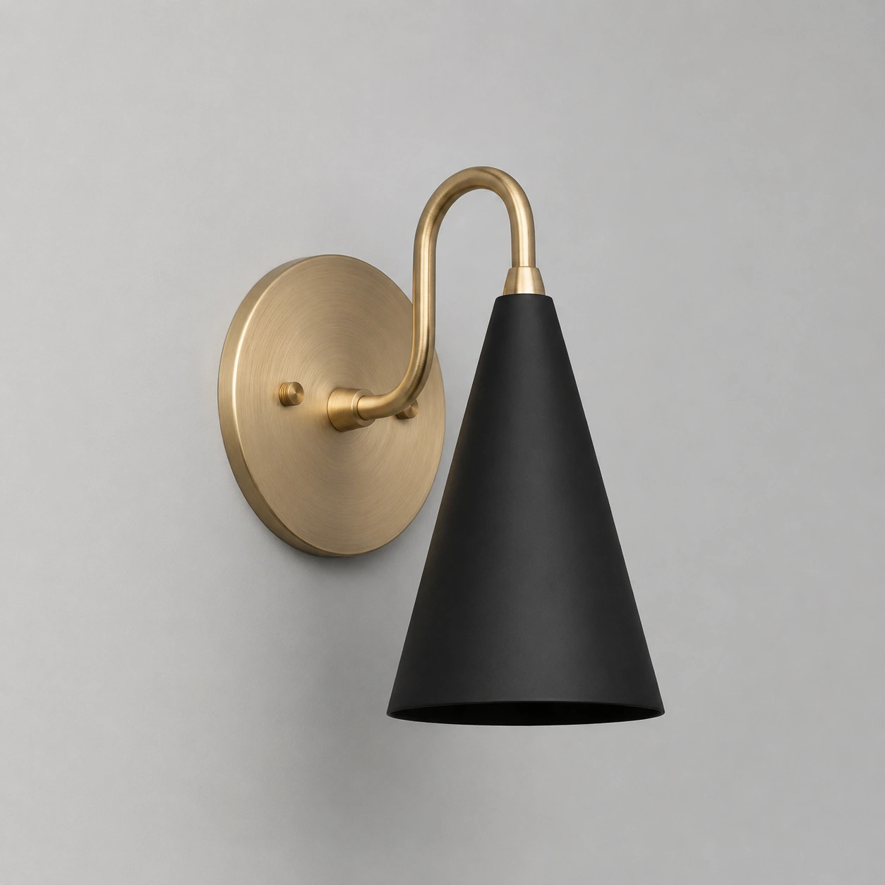 sku_black-sealed-brass_off