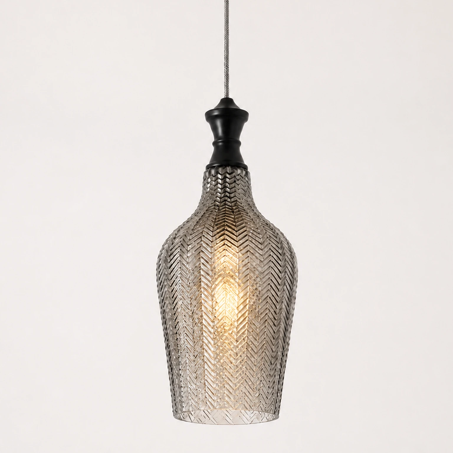 Benoit pendant image 22