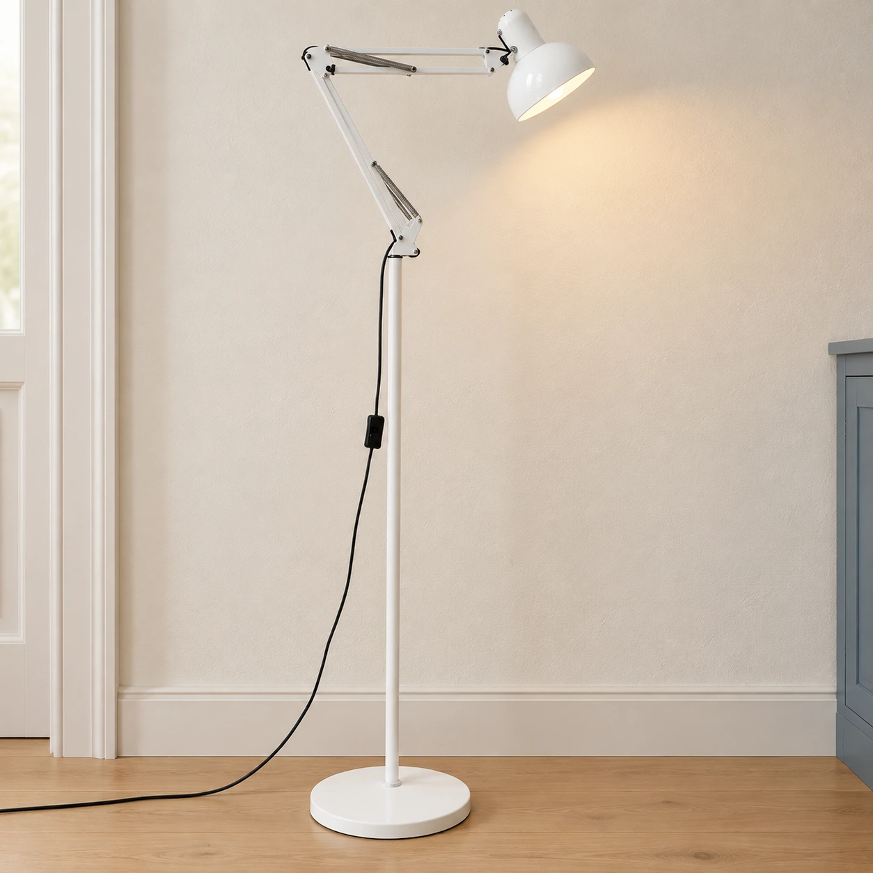 White floor lamp, full product view