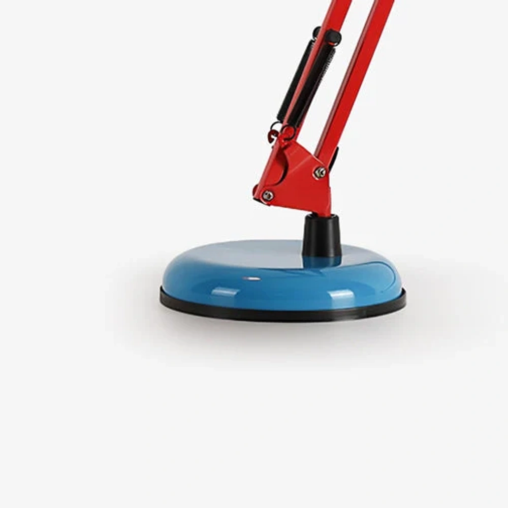 Blue weighted base detail
