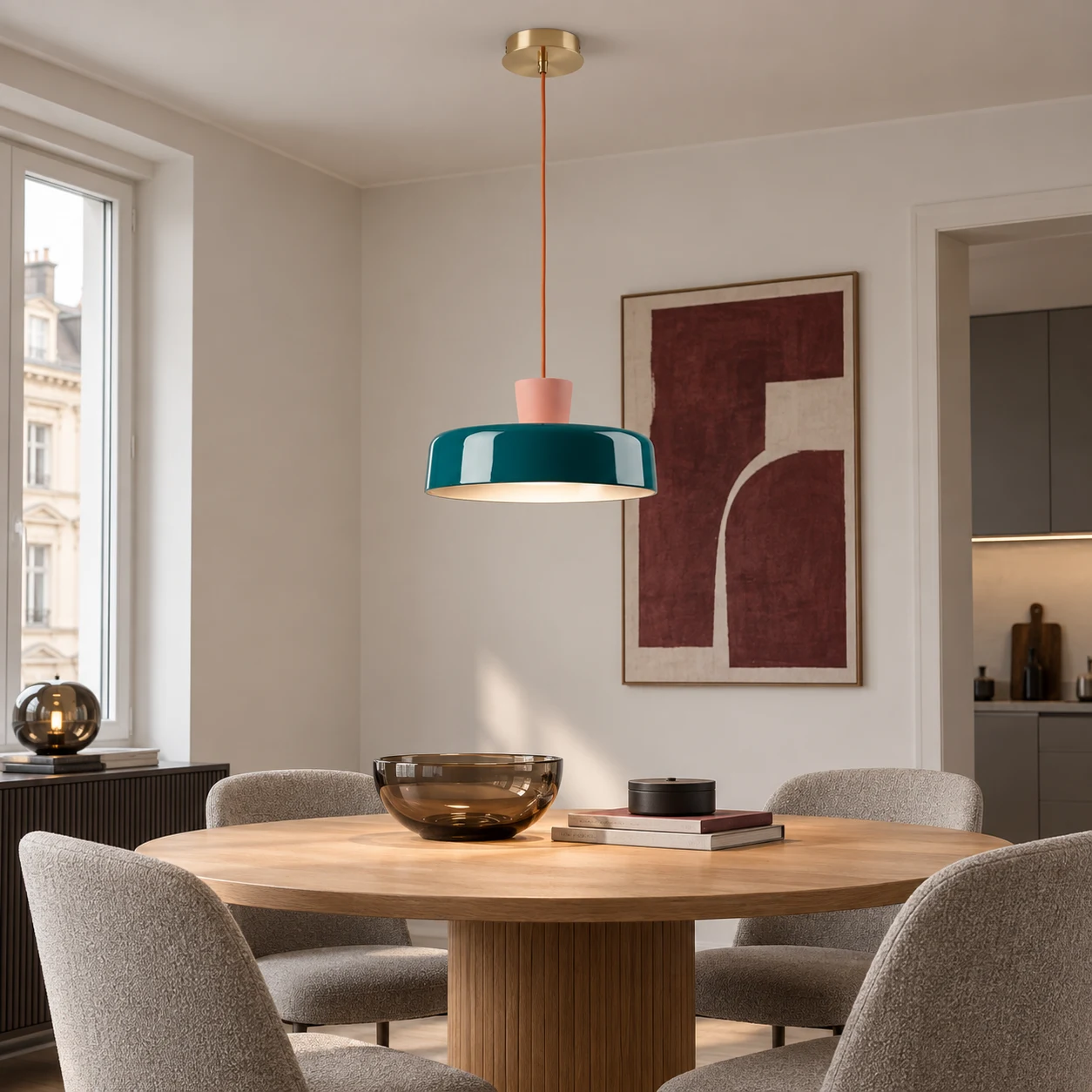 Suki pendant light in an everyday dining room