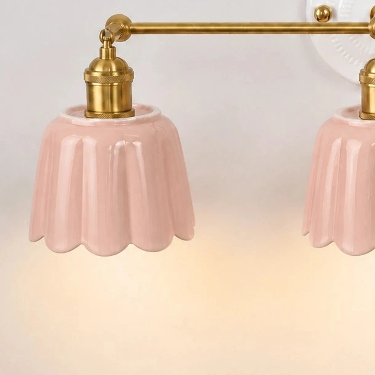 Pink glazed petal edge detail