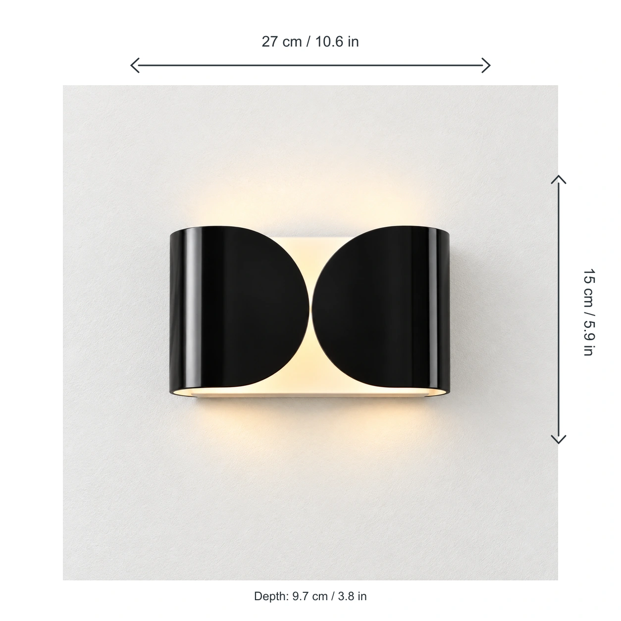 Foglio Small dimensions 27 by 15 by 9.7 centimetres on a light studio wall