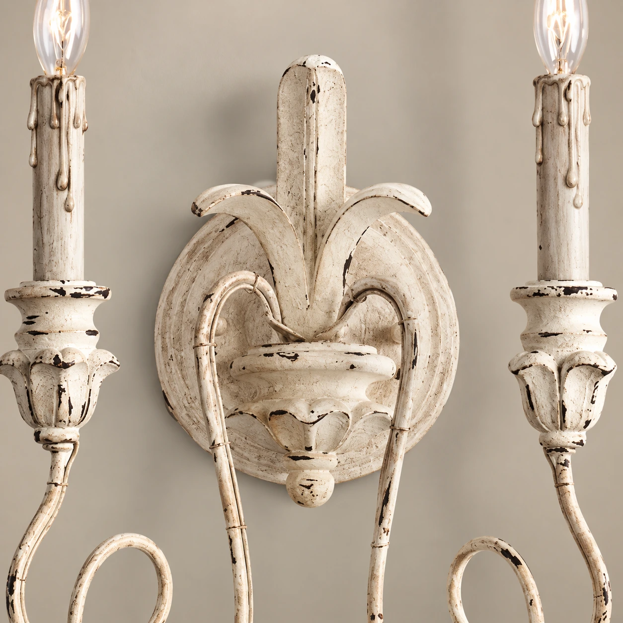 Close detail of Cassia compact wall plate and upper ornament