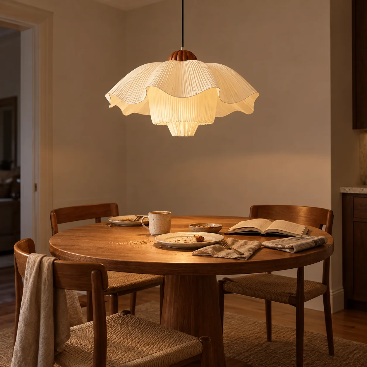 Pendant over a used dining table