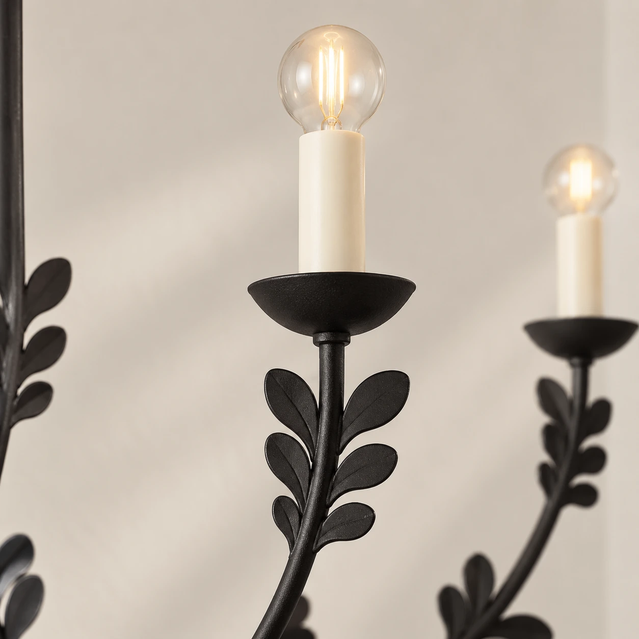 Close view of the black candle-style cup