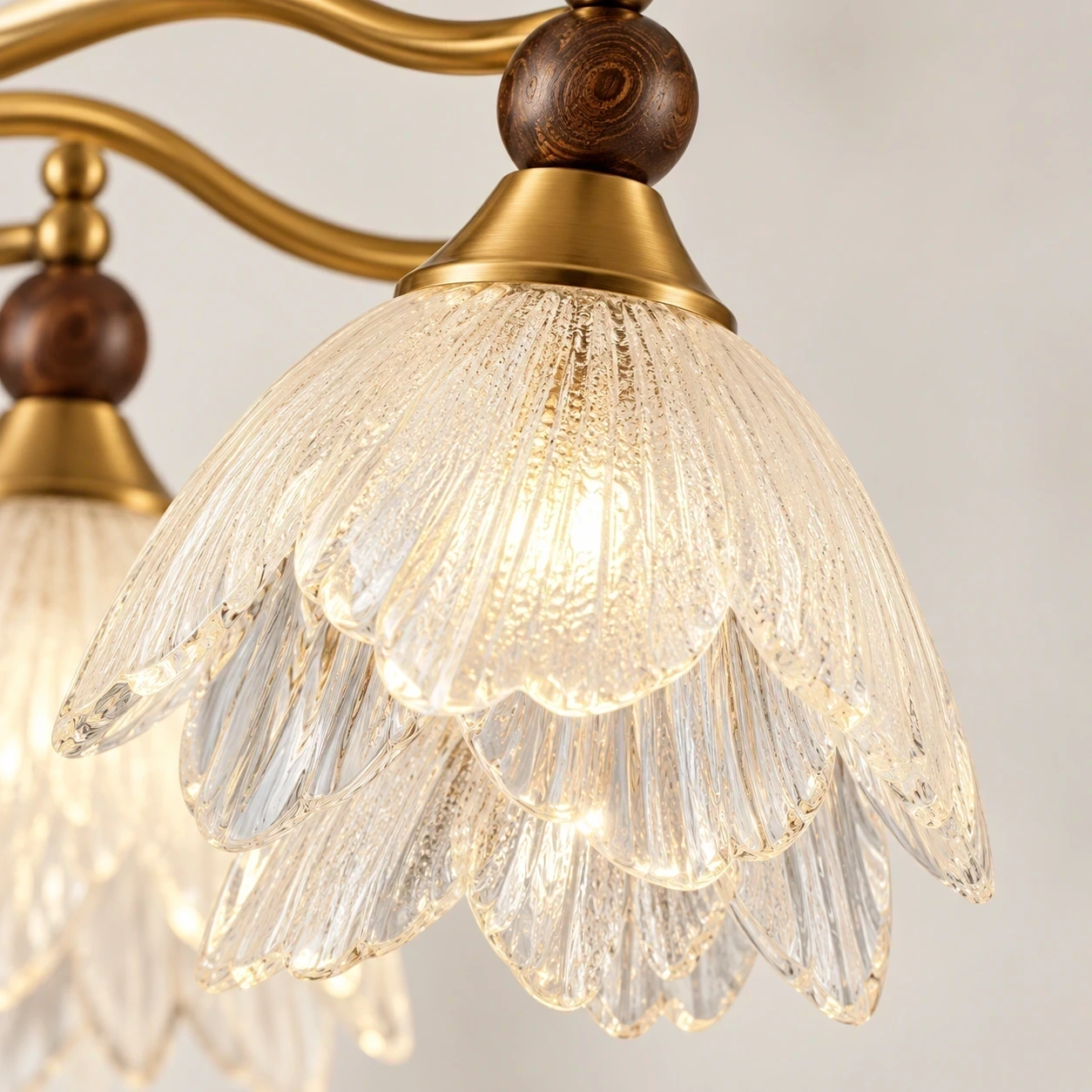 Close view of the petal glass shade