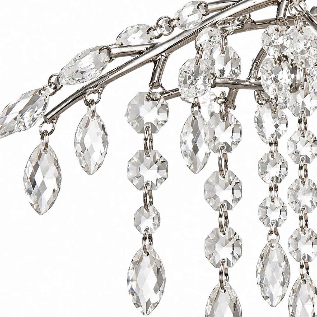 Close view of the clear faceted crystal strands